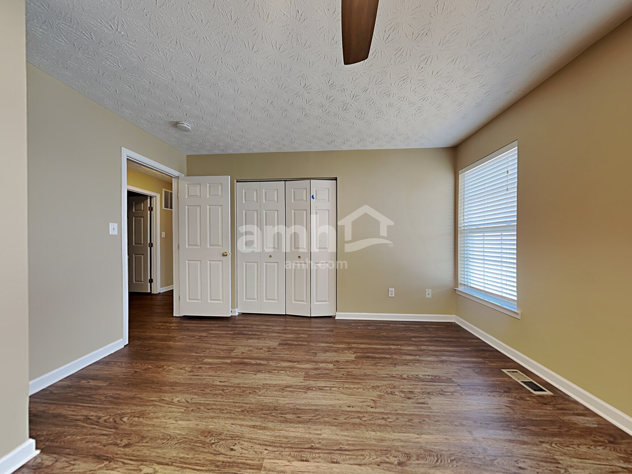 Building Photo - 5117 Rivers Edge Blvd