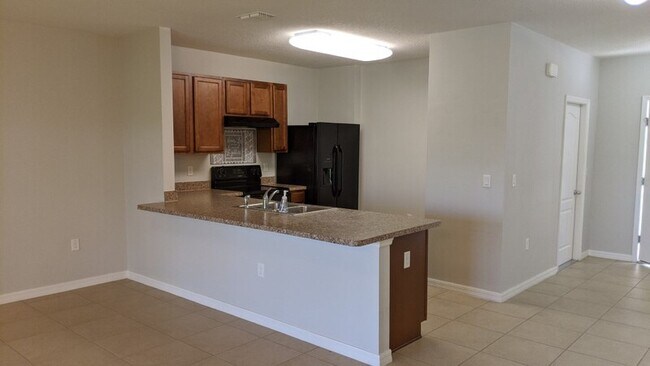 Building Photo - 245 Arbor Lakes Dr