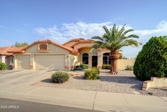 Primary Photo - 1560 W Winchester Way