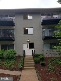 Building Photo - 8700 Manchester Rd