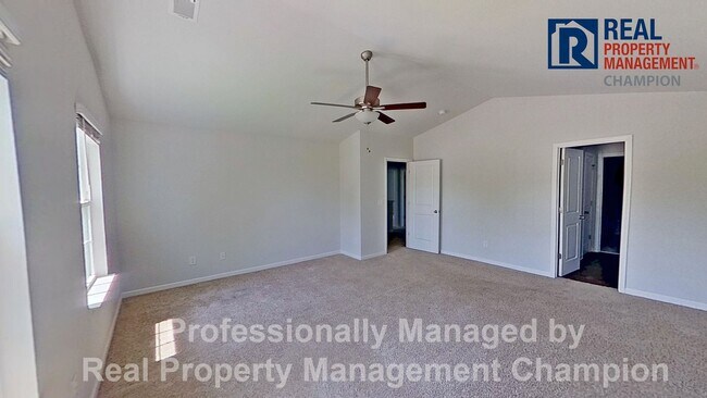 Building Photo - Spacious Home w/Open Living, Fireplace, Fenced Yard & Solar Panels