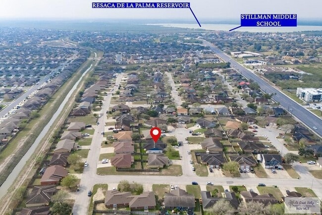 Building Photo - 1307 Lily Ln