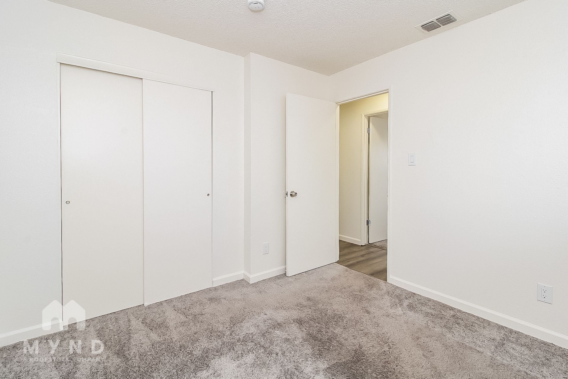 Building Photo - 7304 Lawnwood Dr