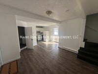 Building Photo - 148-150 3rd St