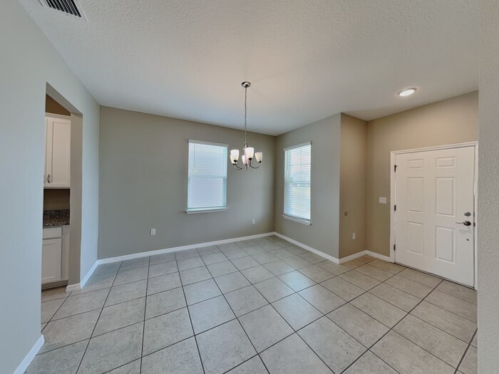 Building Photo - 1403 Flatwood St