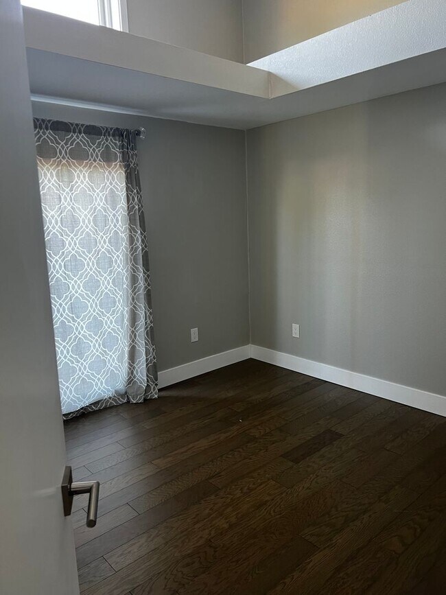 Building Photo - 2 bed/2 bath charming ADU for Rent in Concord