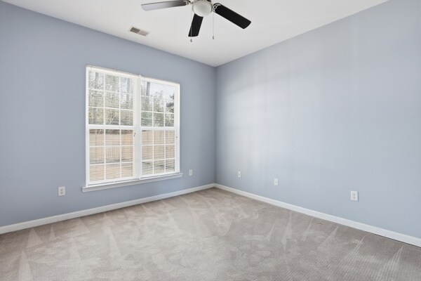 Building Photo - 127 Pine View Crossing