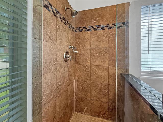 Building Photo - 2708 Crystal Falls Dr