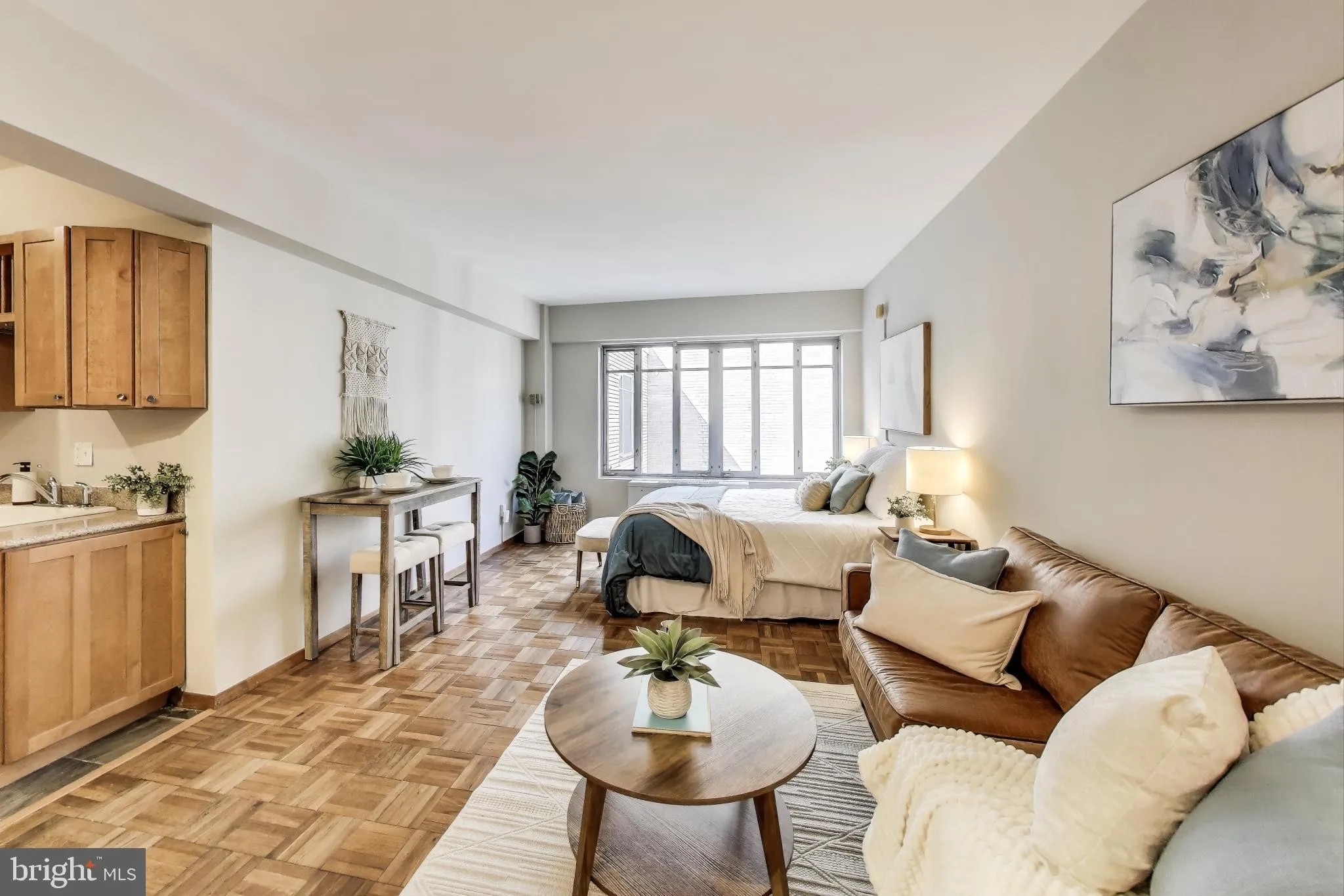 Building Photo - 1711 Massachusetts Ave NW