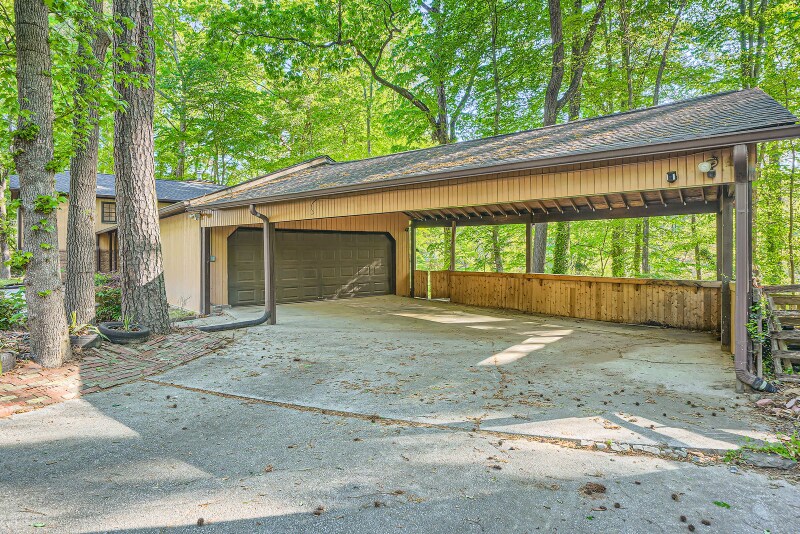 Building Photo - 466 Raven Springs Trail