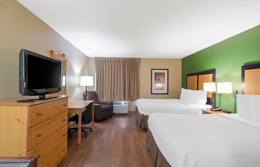 Building Photo - Furnished Studio-Kansas City - Overland Park - Nall Ave