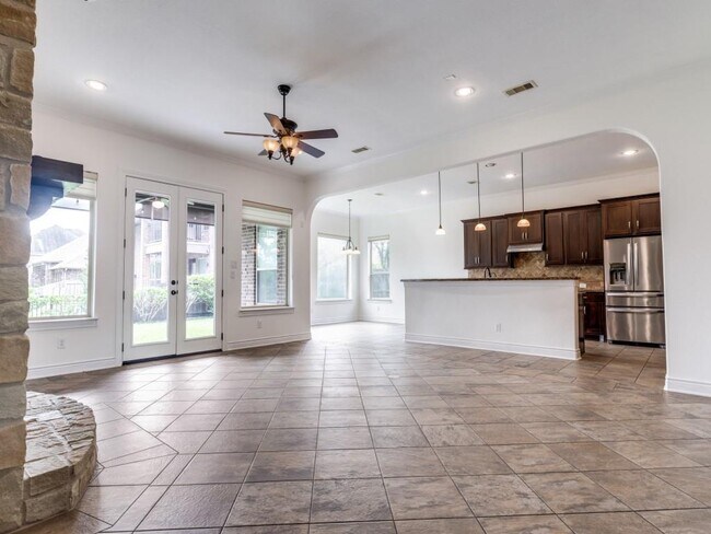 Building Photo - 18619 Duke Lake Dr