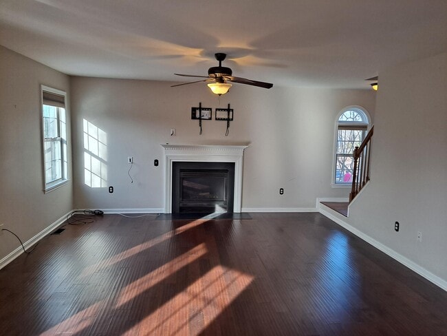 Building Photo - 9818 Gunston Hall Rd