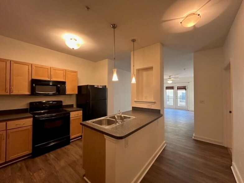 New Floors and Paint! - 2020 5th Ave S