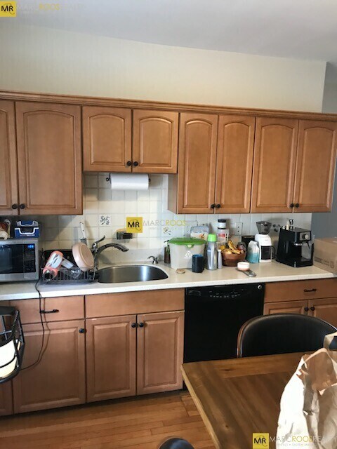 Building Photo - 39 Foster St