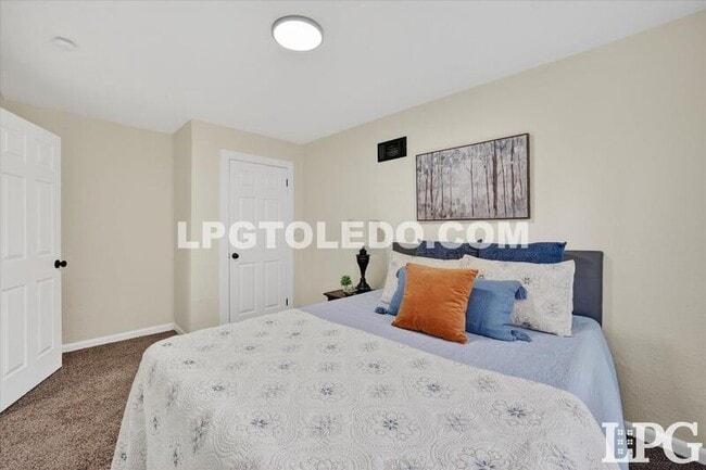 Building Photo - 5831 Gany Mede Dr