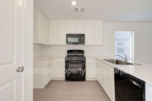 Building Photo - 12612 Huntington Rdg Wy