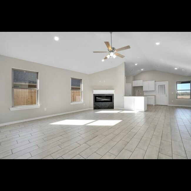 Building Photo - 2043 SW 45th St