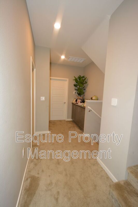 Building Photo - 643 Winchester Dr