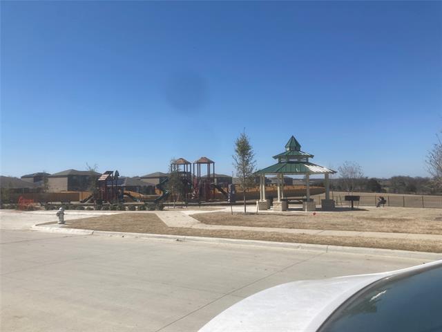 Building Photo - 608 Fountain Dr