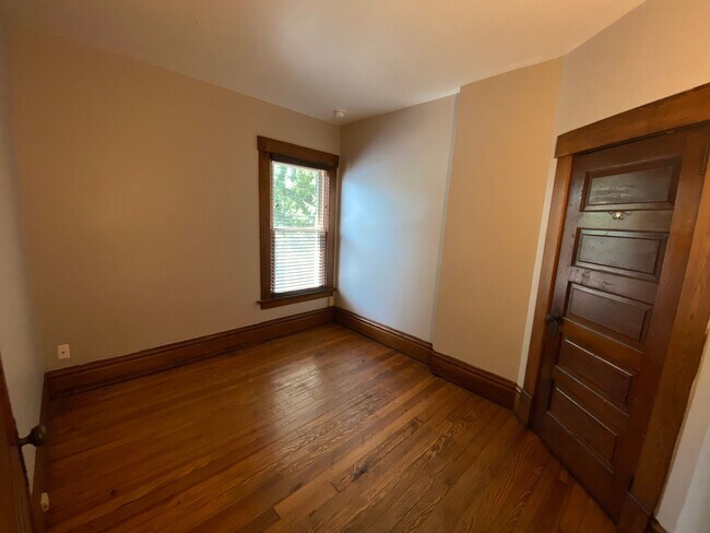 Building Photo - Pennsylvania Ave 1297-1299 GW2