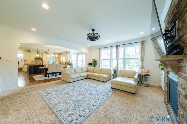 Building Photo - 9528 Thistleton Ct