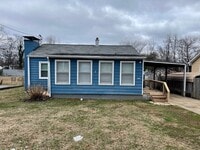 Building Photo - 2029 McClung Ave