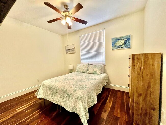 Building Photo - 3191 Matecumbe Key Rd