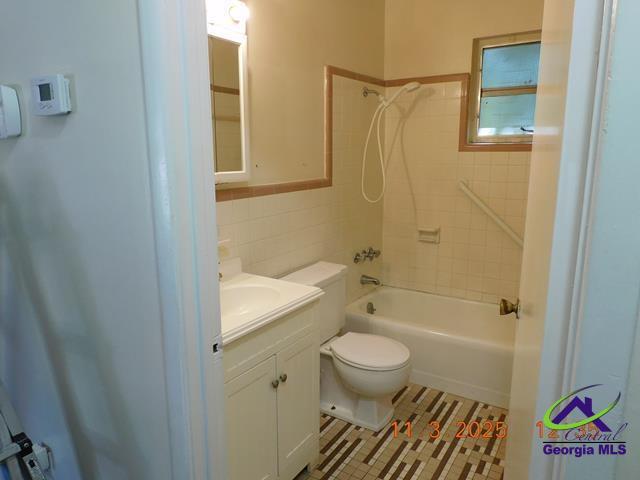 Building Photo - 1103 S 2nd St