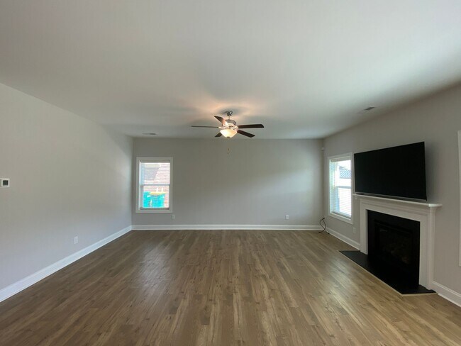 Building Photo - 6260 Kershaw Mdws Rd