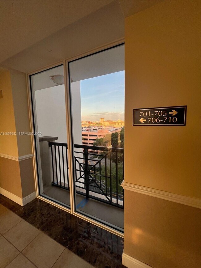 Building Photo - 9021 SW 94th St