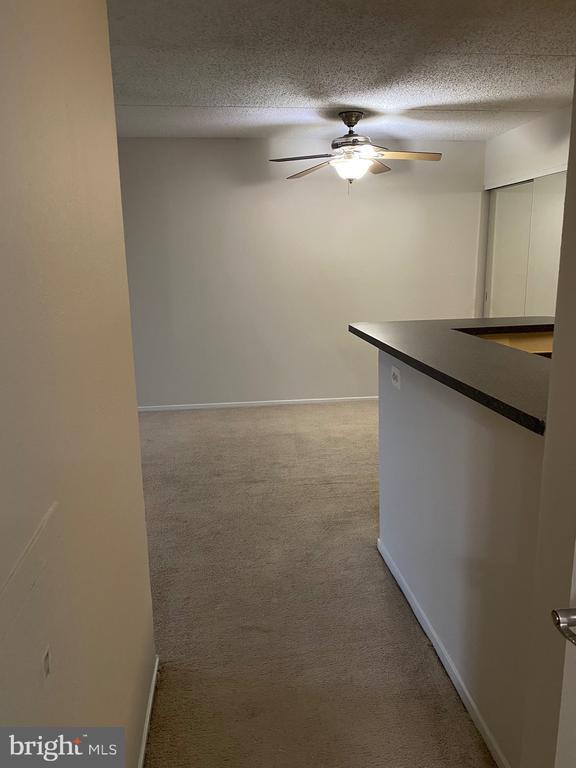 Building Photo - 75 S Reynolds St