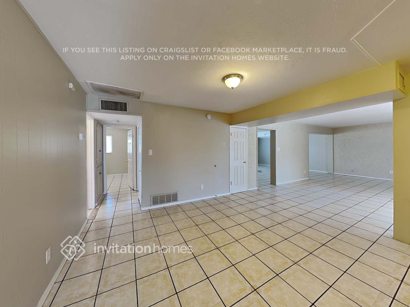 Building Photo - 5501 W Heatherbrae Dr