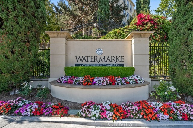 Building Photo - 2440 Watermarke Pl