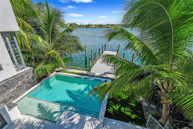 Building Photo - 1311 Stillwater Dr