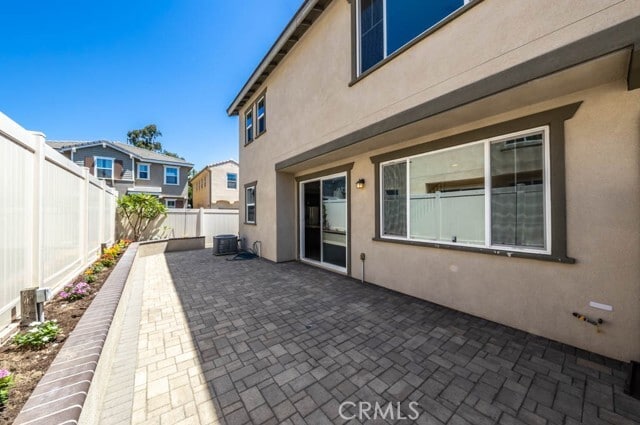Building Photo - 5041 Menton Ln