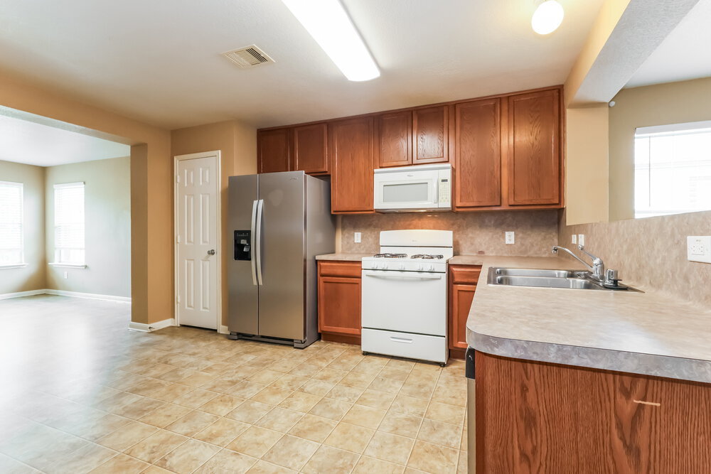 Building Photo - 22123 Greengate Dr