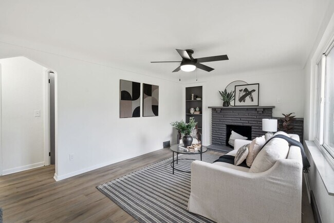 Building Photo - OPEN HOUSE this Tuesday Sept. 9th at 5PM! ...