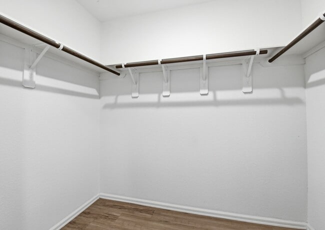 Building Photo - 14427 Woodcott Warren Wy