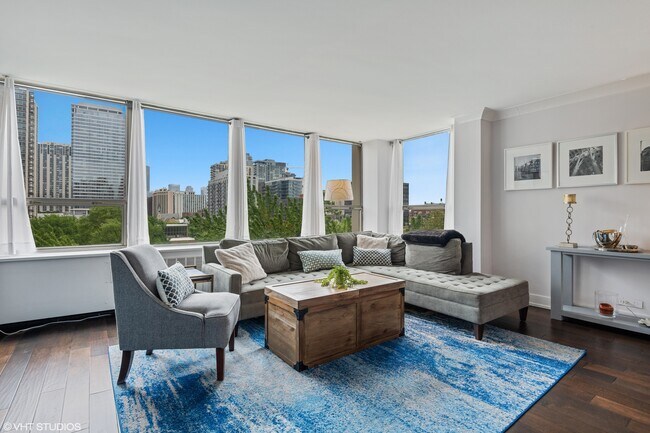 Building Photo - 1360 N Sandburg Terrace