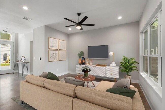 Building Photo - 1107 Stobaugh St