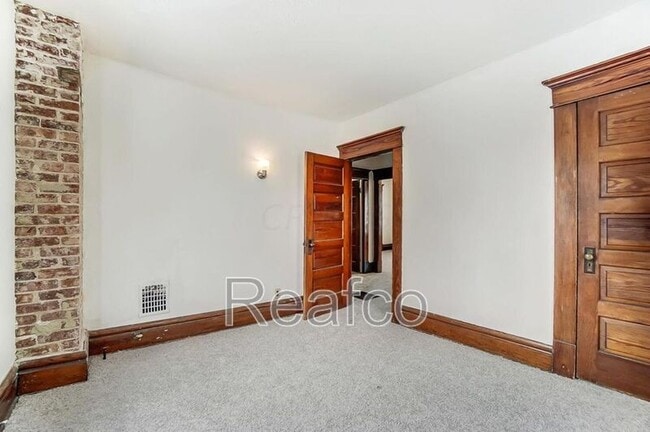 Building Photo - 888 Studer Ave