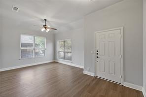 Building Photo - 300 Kelvington Dr