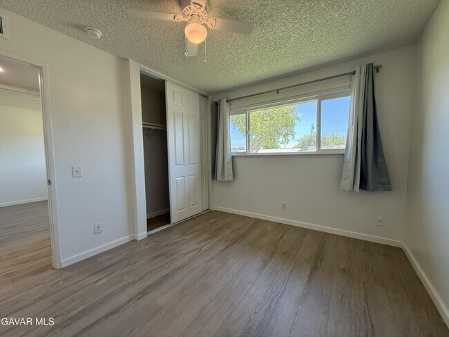 Building Photo - 45303 Lorimer Ave