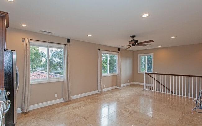 Building Photo - Upgraded 1 Bedroom, 1 Bath ADU!!