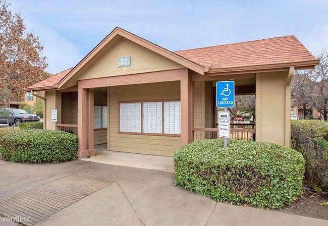 Building Photo - 2 br, 2 bath Condo - 8889 Cook Ranch RD Fl...