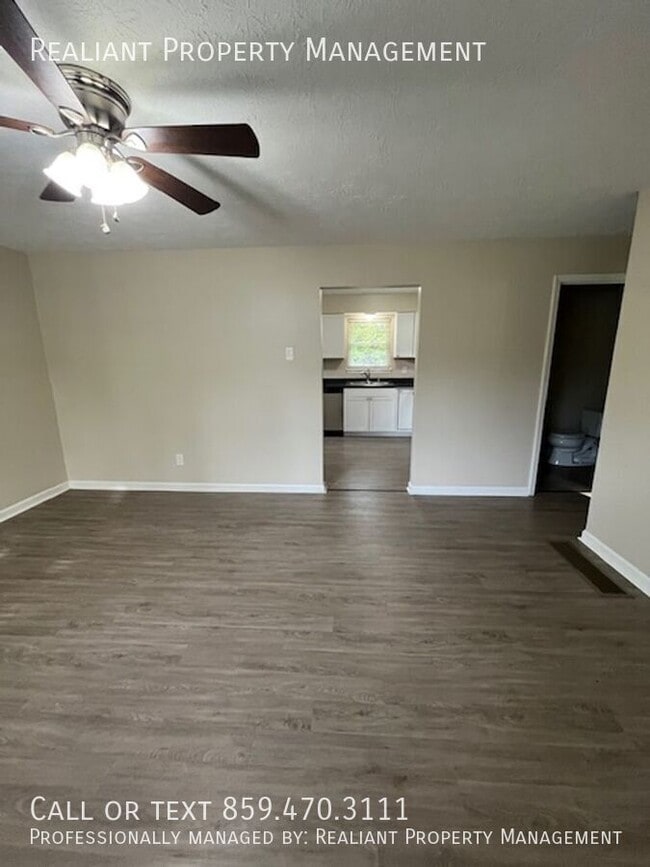 Building Photo - 233 Shreveport Dr