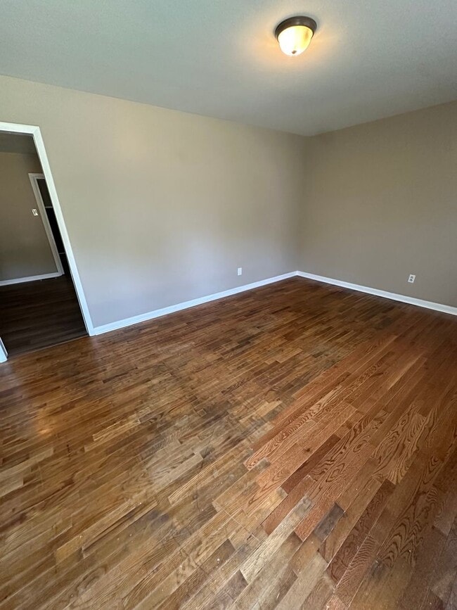 Building Photo - 3408 Ginger Dr