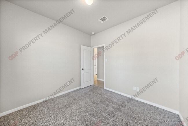 Building Photo - 7308 Lee Hall Loop