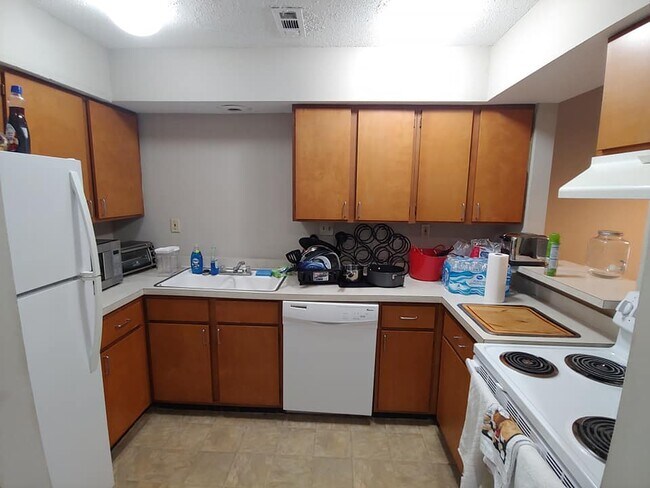 Building Photo - 634 Arkansas St